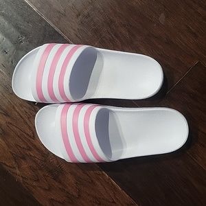 Adidas Adilette Aqua Slides, Women's Size 8, White with Pink Stripes